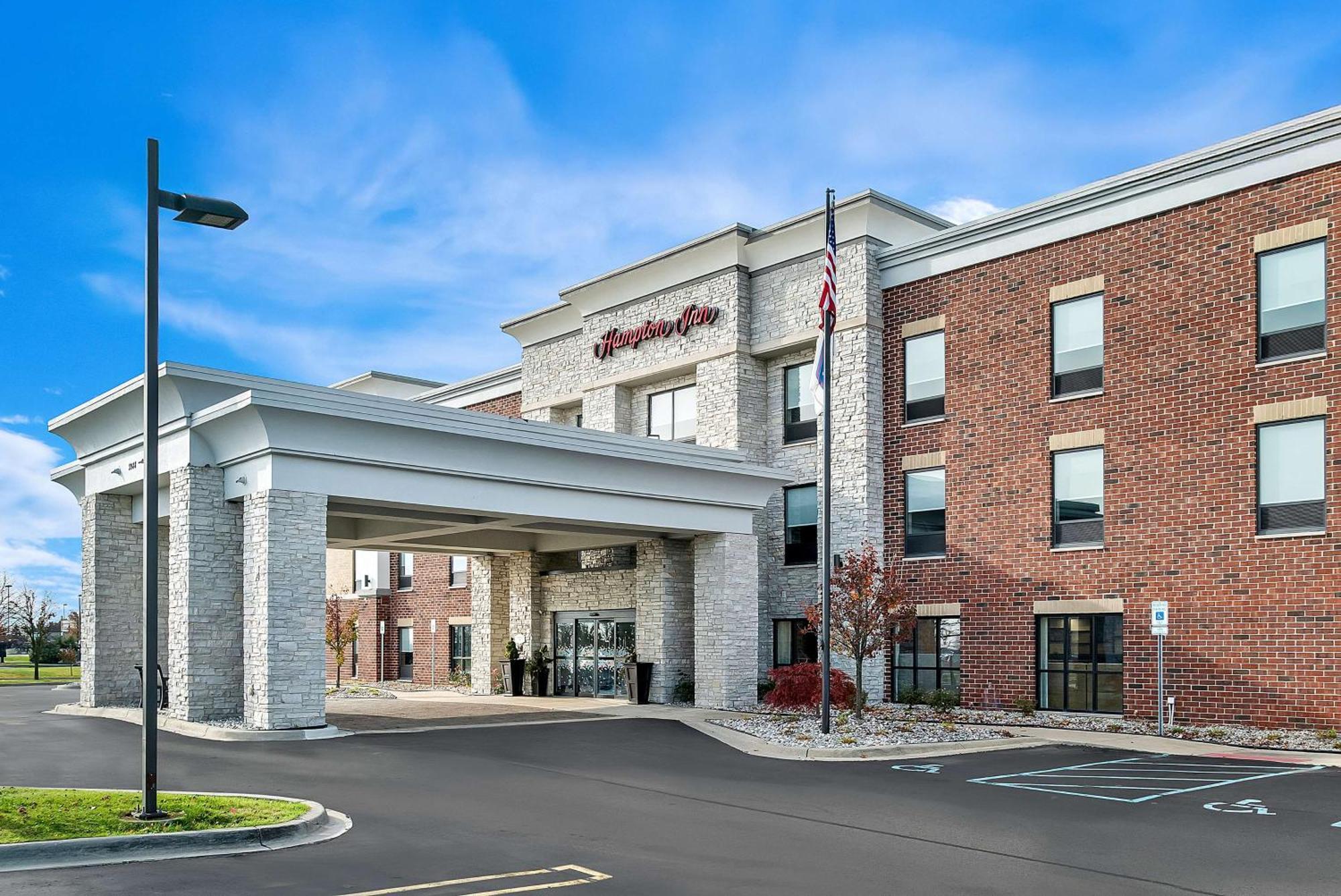 Hampton Inn Detroit/Auburn Hills-North Exterior photo