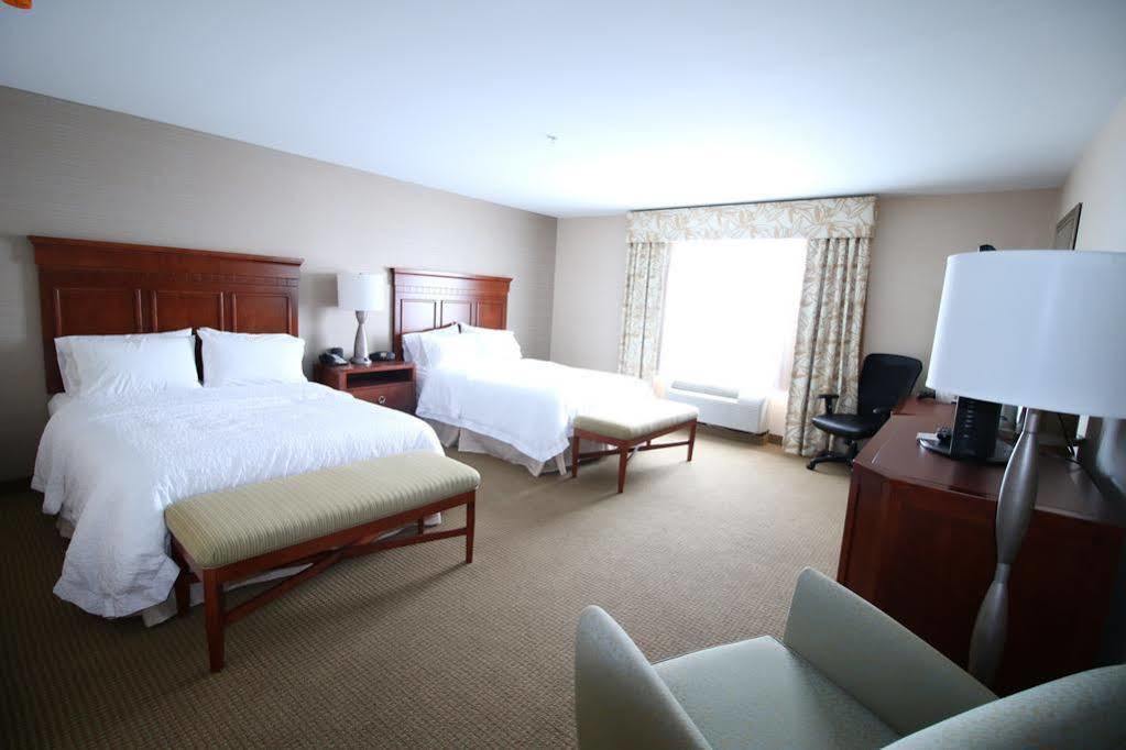 Hampton Inn Detroit/Auburn Hills-North Exterior photo